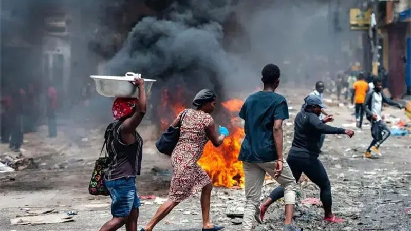 Masiva huida de Puerto Príncipe tras los ataques de las últimas horas